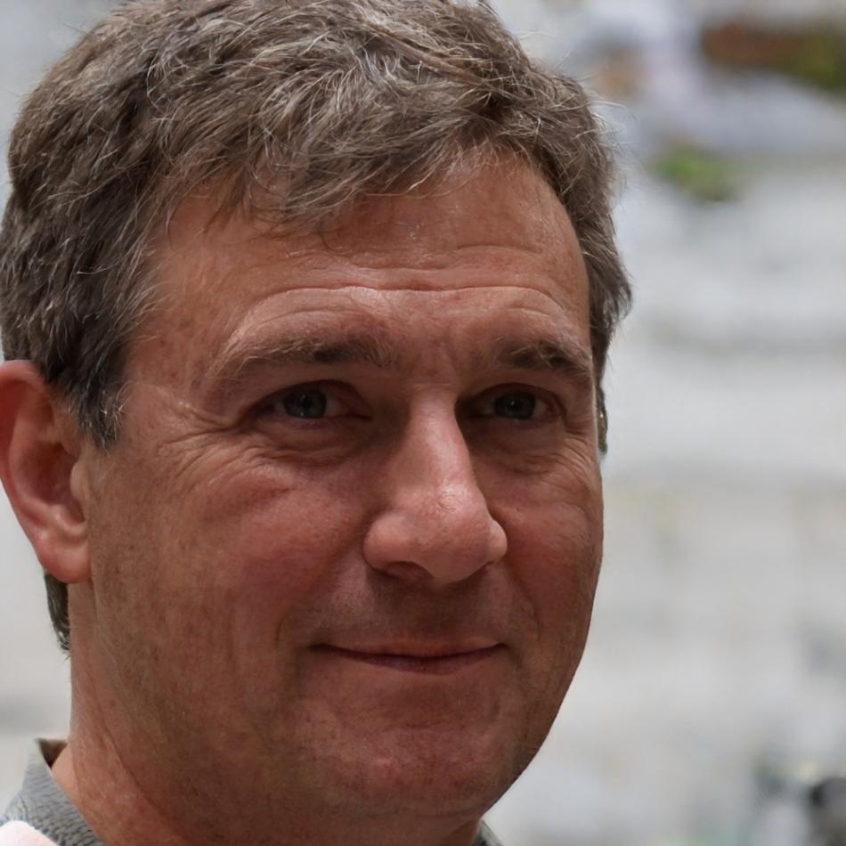Celestino Varga, Director de Análisis de Riesgos